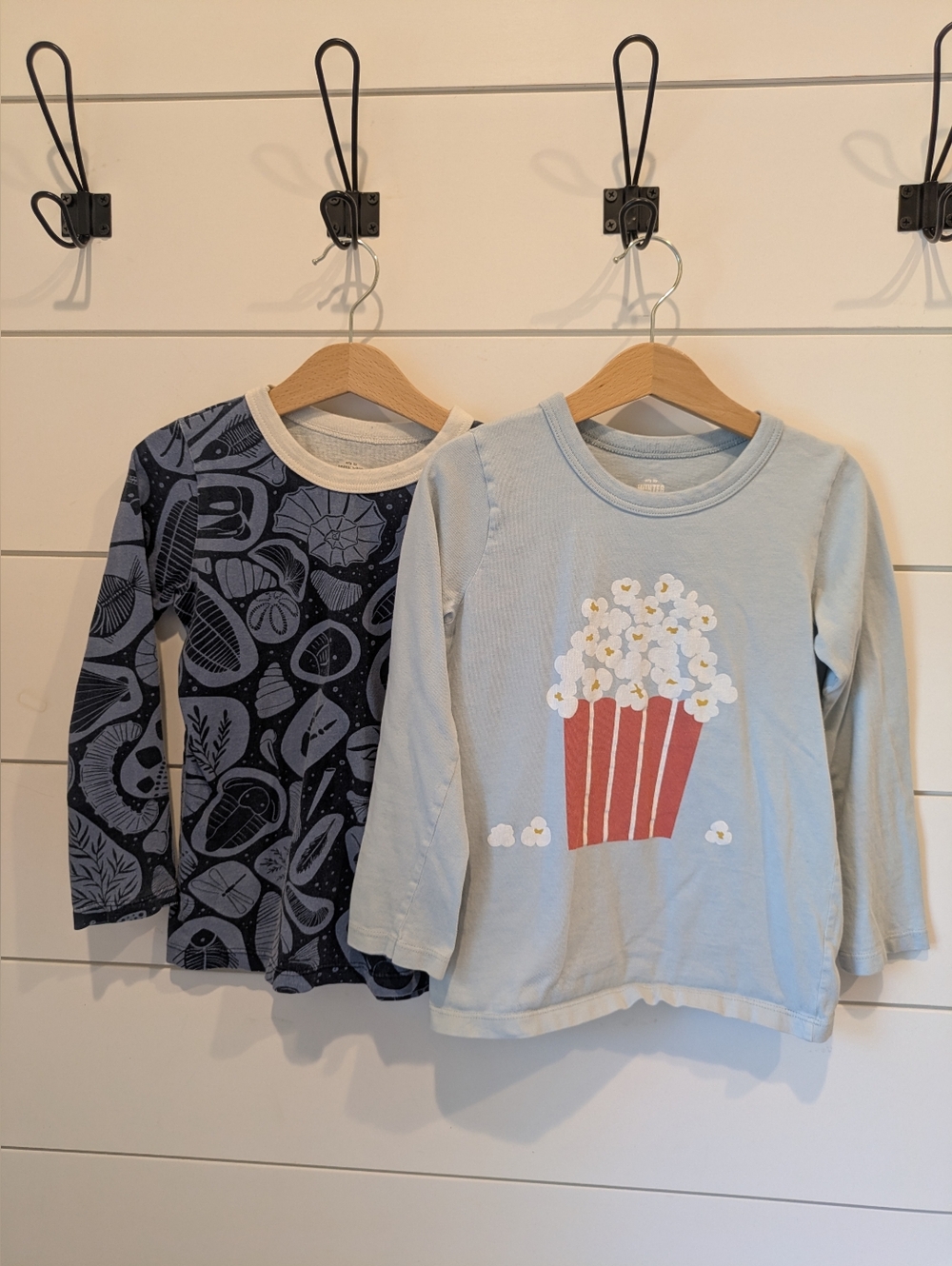 2 Winter Water Factory Long Sleeve, size 6